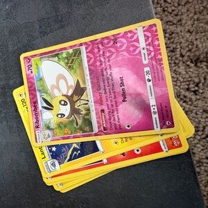 ❤️ 5 or 10 like deal ❤️ Pokémon Trading Card Lot - Ribombee